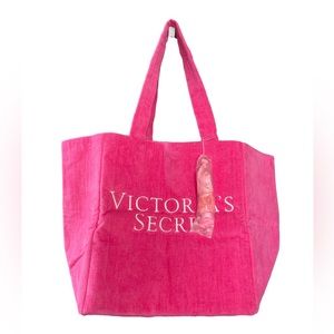 NWT Victoria’s Secret Large Hot Pink Tote w/Tassel